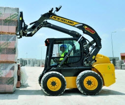 ���� ��������� new holland L215 